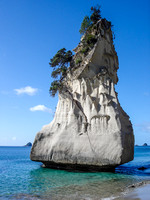 Rock island at Cathedral Cove